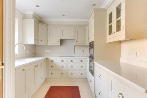 26 Greys Close-11.jpg