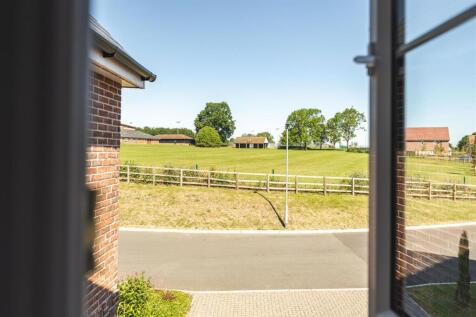 Joyce Frankland Close-9.jpg
