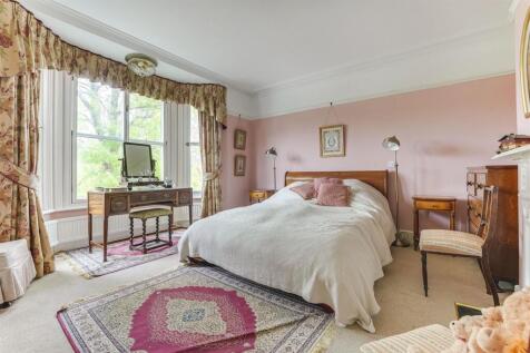 Hamilton House-17.jpg