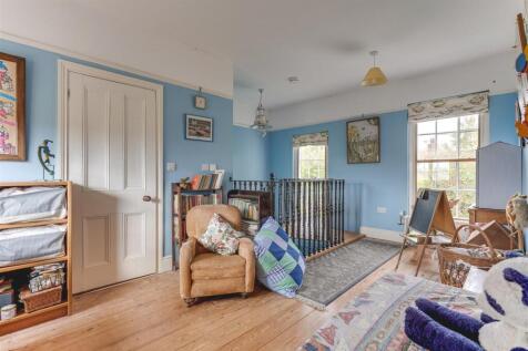 Hamilton House-24.jpg