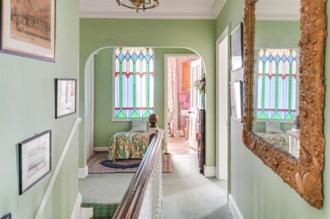 Hamilton House-19.jpg