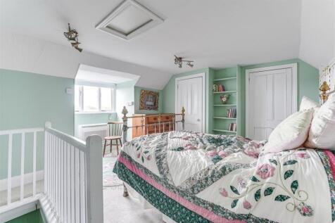 Hamilton House-10.jpg