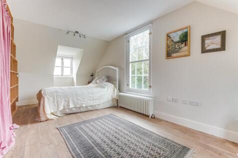 Hamilton House-1.jpg