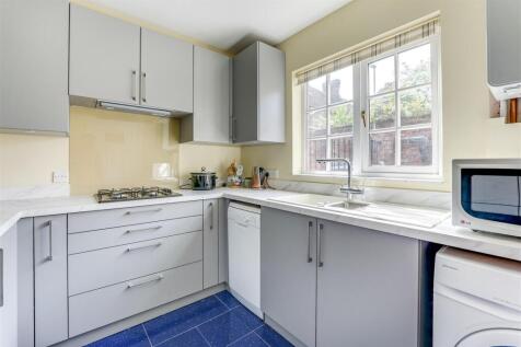 10 Cornmill Court-6.jpg