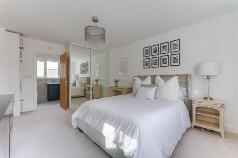 Redbank Close-12.jpg