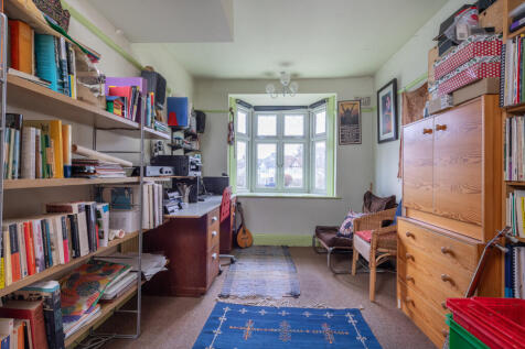 12 Elgar Avenue-6