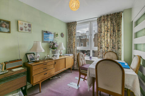 8 Deena Close 10