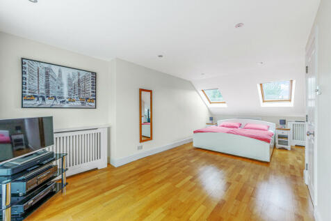 6 Wellington Road...
