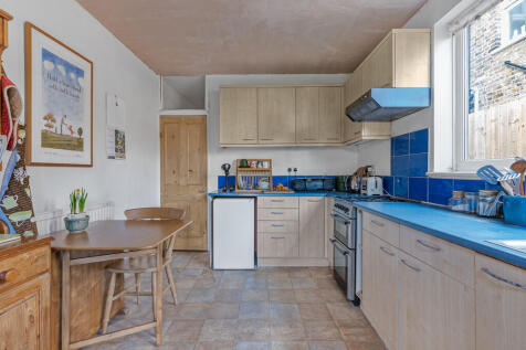 138 Whitestile-11