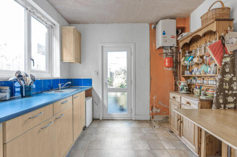 138 Whitestile-10
