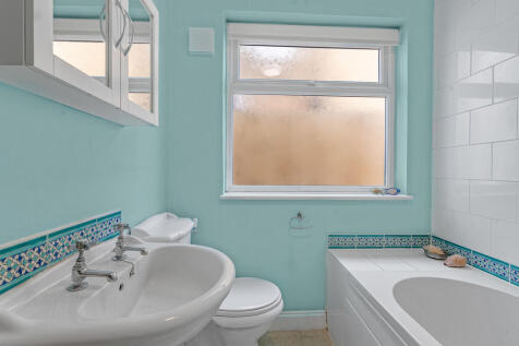 138 Whitestile-12