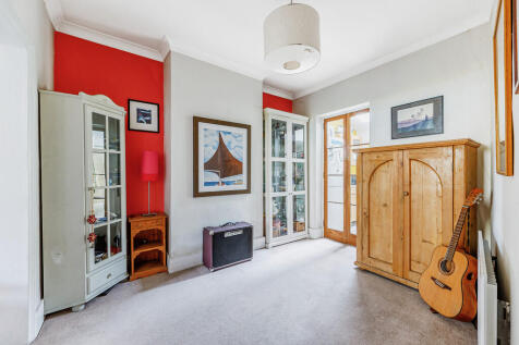 Enfield Road (15)