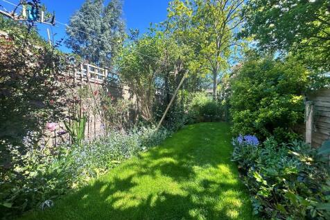 GARDEN 1