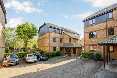 8 Bramber Court-1