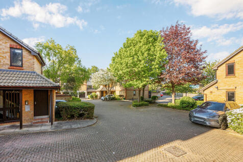 8 Bramber Court-2