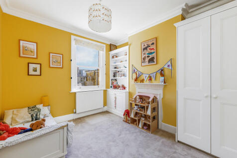 Leighton Road (16...