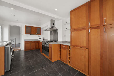 Kitchen 3