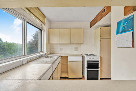 Bloomsbury Close ...