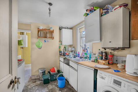 145 Ealing Road-1...