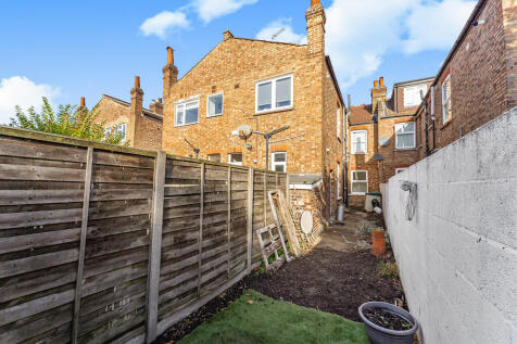 Little Ealing Lan...