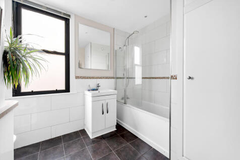 Whitestile Road (...