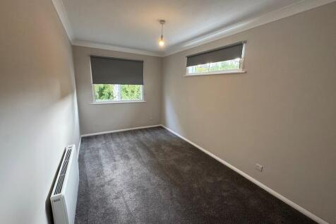 7_10 Warren Road ...