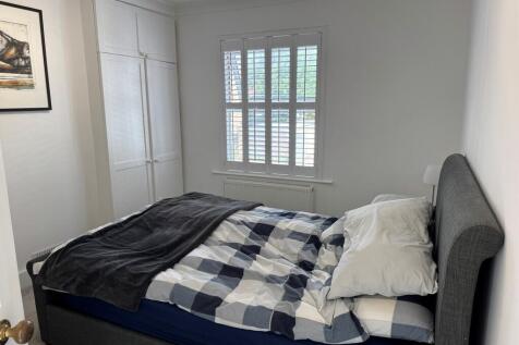 61 Drummond Road ...