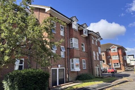 38 Springside Cou...