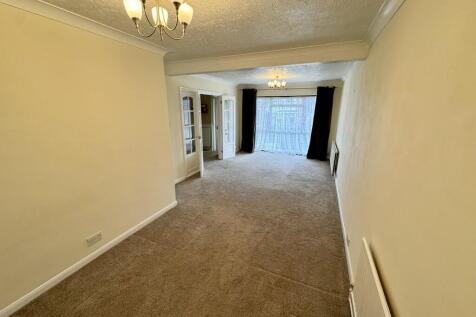 90 Broadacres - L...