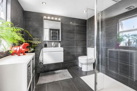 Ensuite Shower