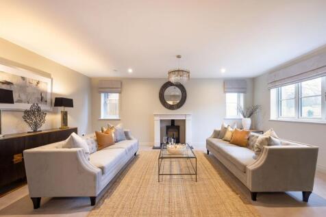 Living room.jpg