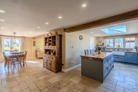 IQ_00203-HDR