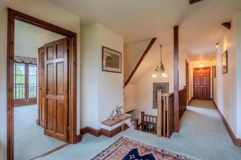 IQ_00354-HDR