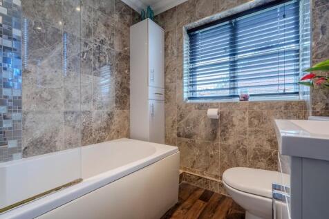 IQ_00250-HDR