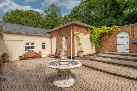 Property Image 28