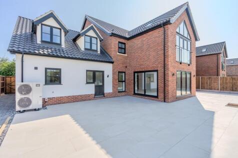 Rear of Plot 3