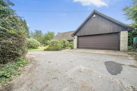 Garage/Parking