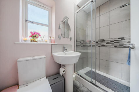 Annex Shower Room