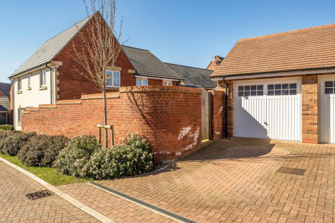 Garage &amp; Parking