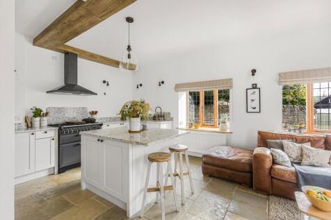 Kitchen/Living Room