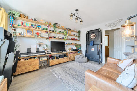 Playroom/Study
