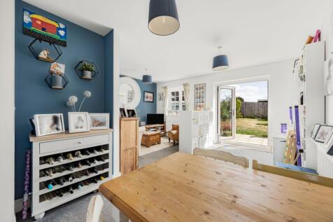 Dining/Living Room