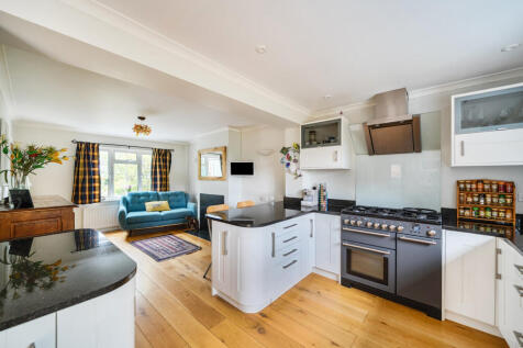 Kitchen/Family Room
