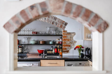 Kitchen / Breakfast