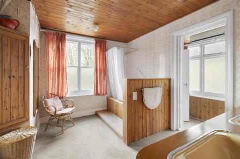 LE 001-25 - hdr-46.JPG