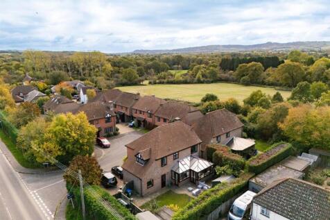 thumbnail_LE 001 dr-2.jpg