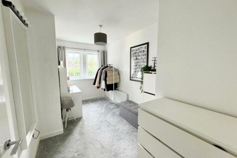 bedroom two.jpg