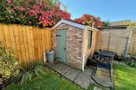 Greenfields - shed.jpg