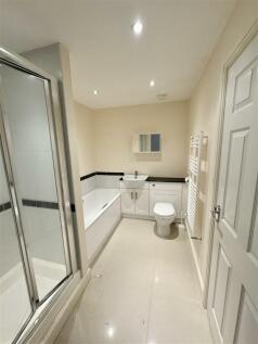 Bathroom.jpeg