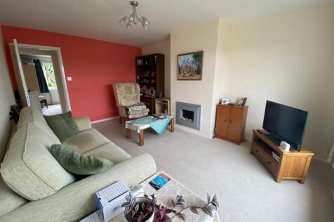 Living Room.jpg